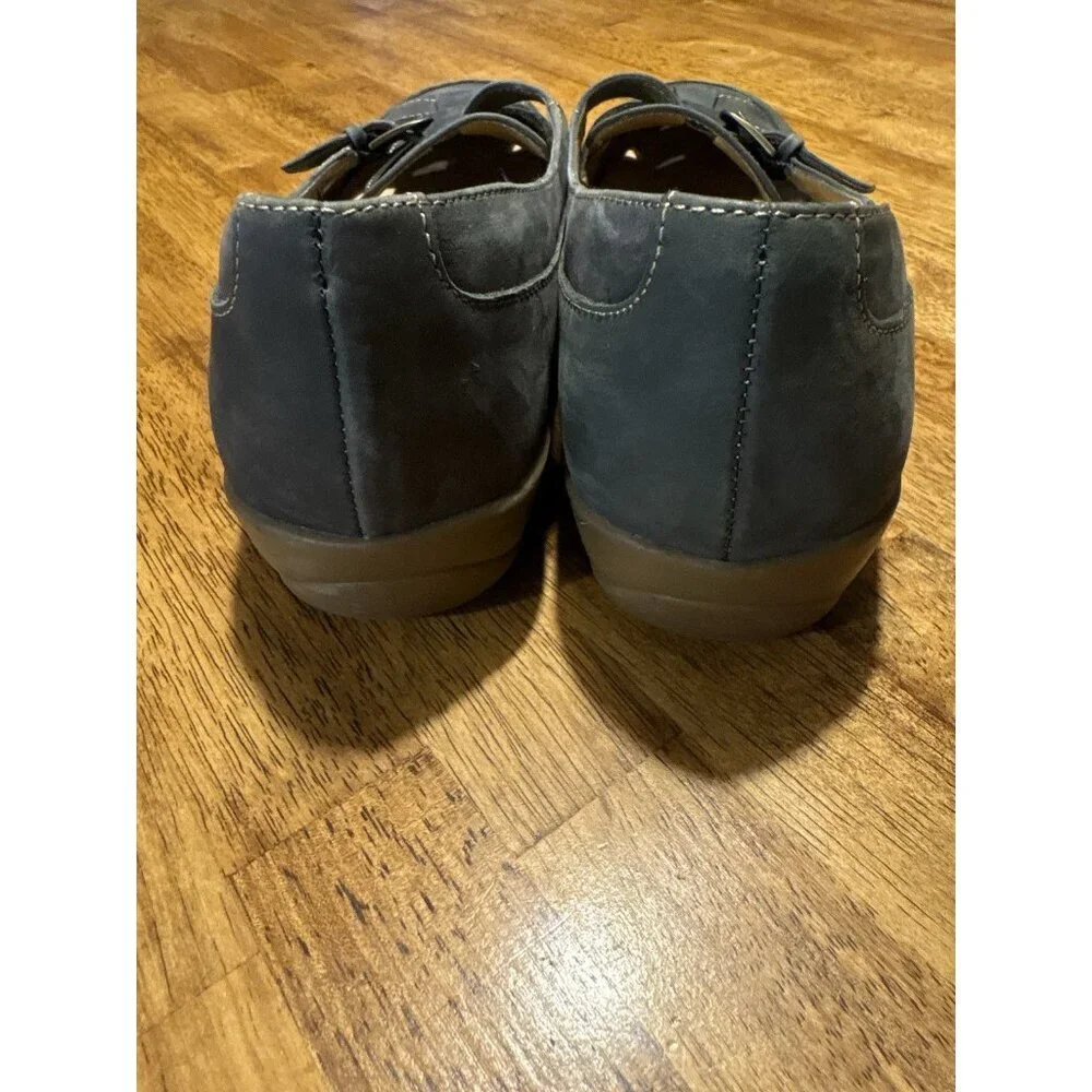 SOFTSPOTS Mary Jane Woven Suede Flats Buckle Blue Cushioned Comfort Size 8.5WW‎